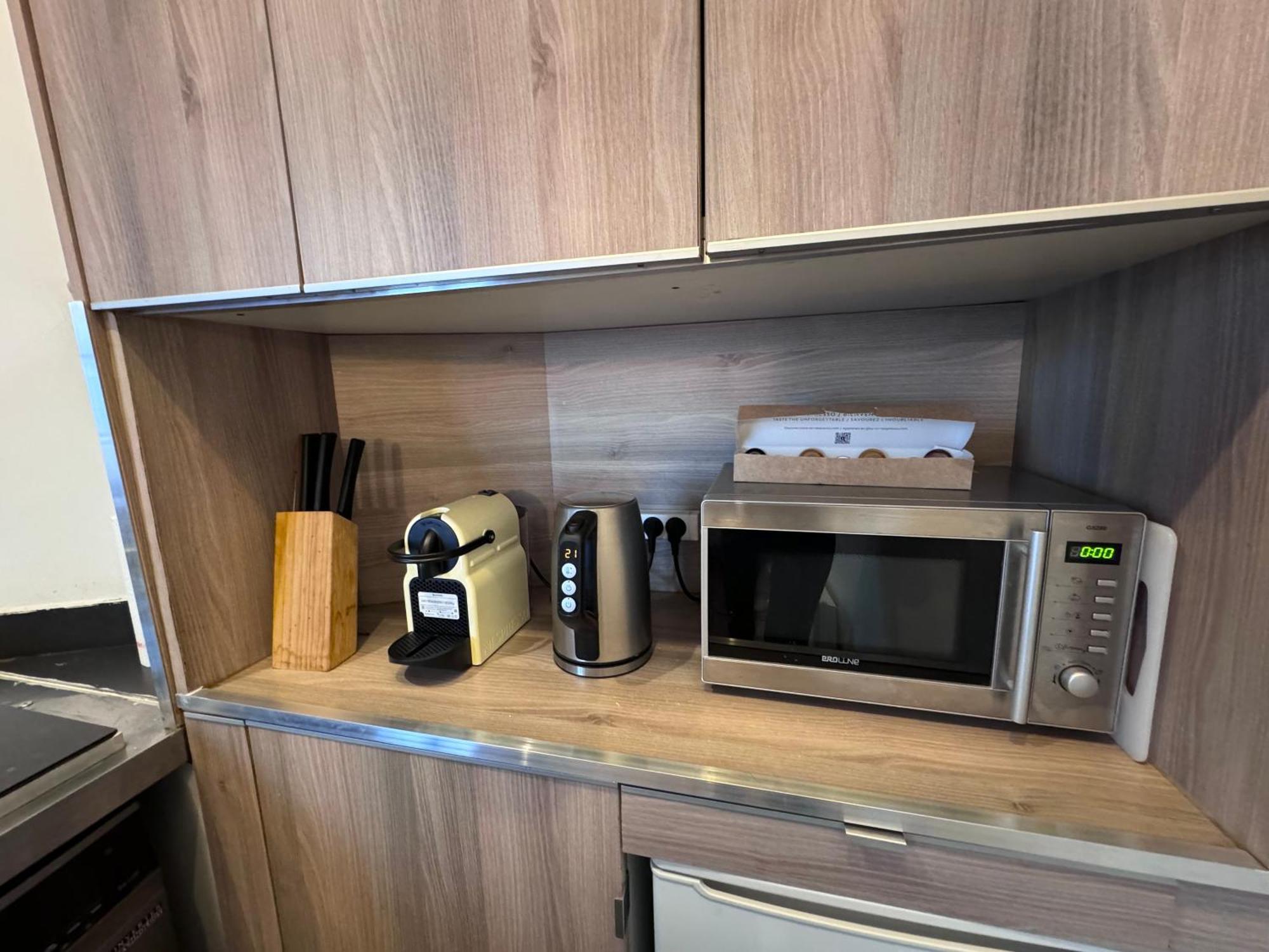 Appartement Typique Parisien Au Coeur Du Marais Ngoại thất bức ảnh